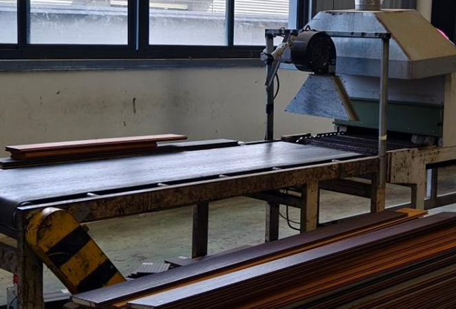 Ningguo Kuntai Bambú agus Adhmad Co, Teo.